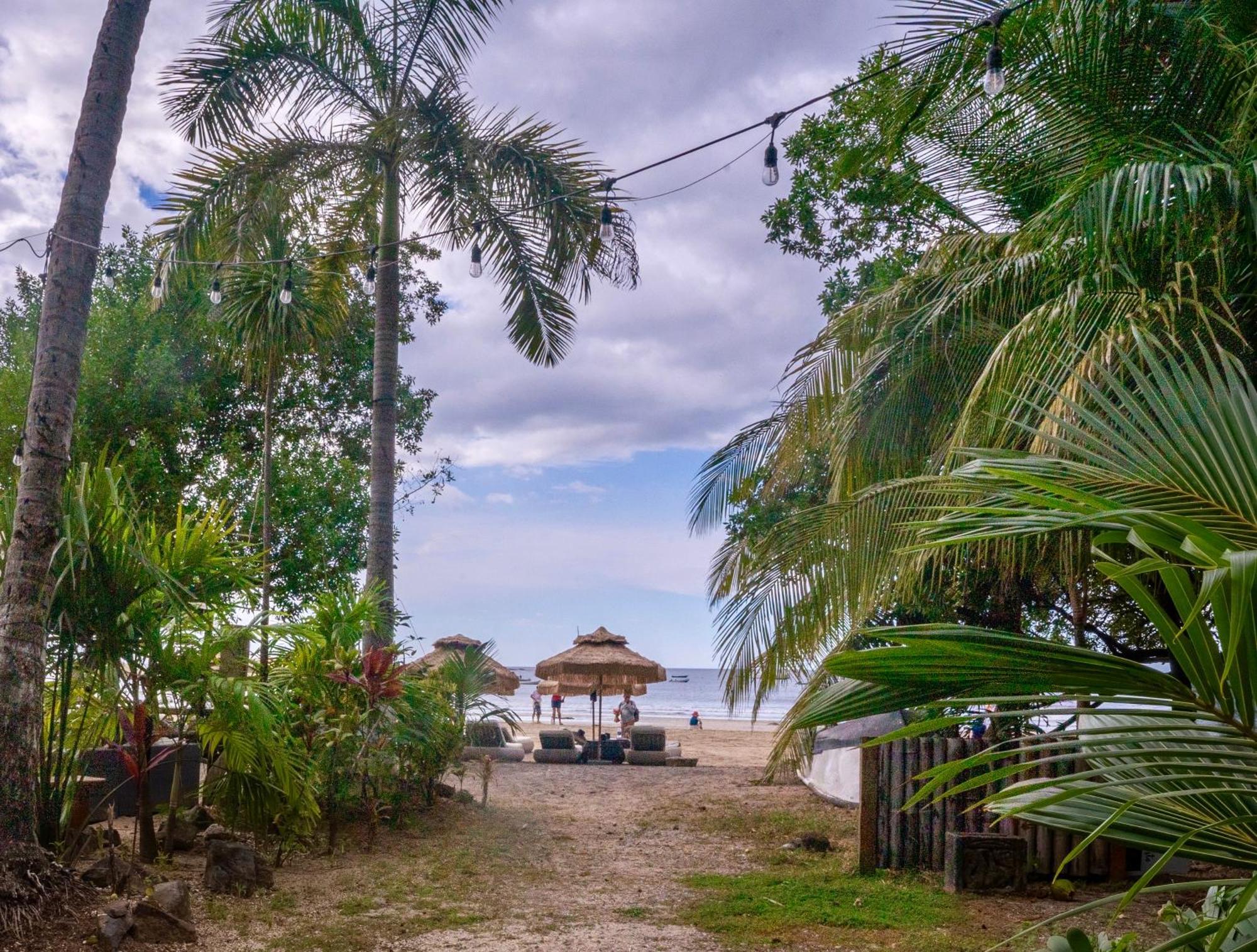 Ocho Artisan Bungalows (Adults Only) Tamarindo Esterno foto