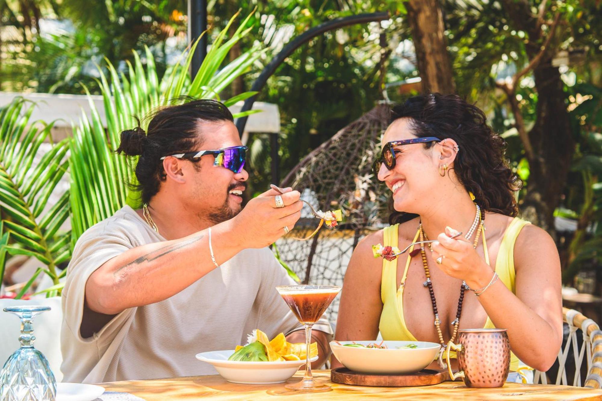 Ocho Artisan Bungalows (Adults Only) Tamarindo Esterno foto